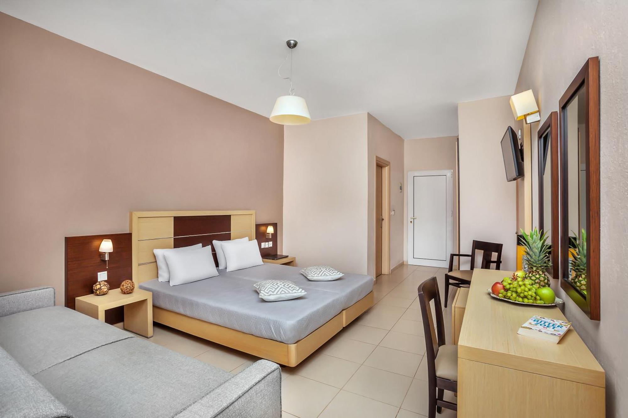 Iris Hotel Siviri