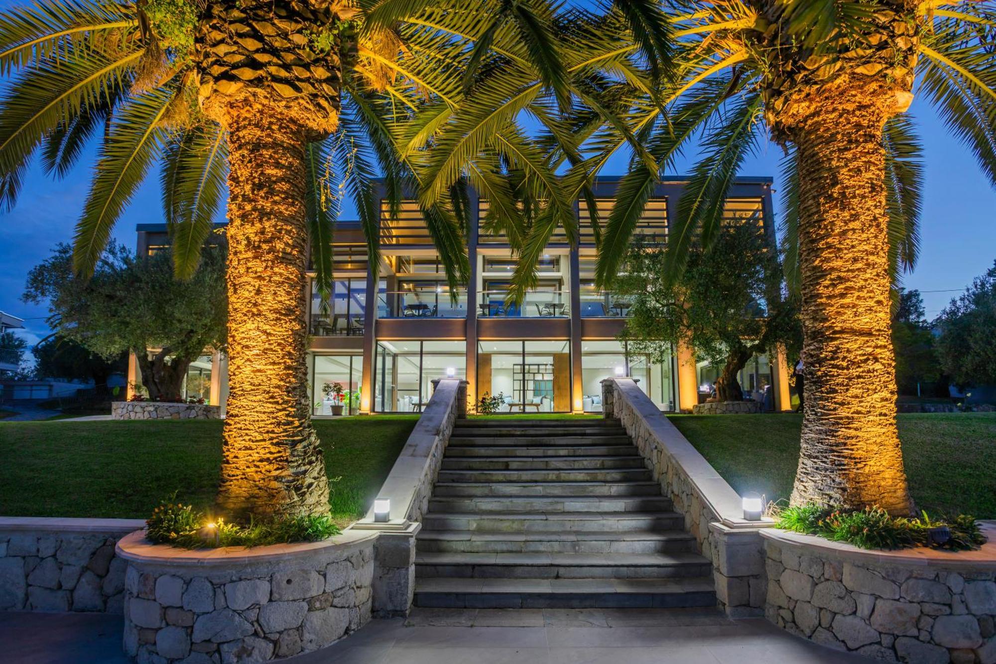 Iris Hotel Siviri